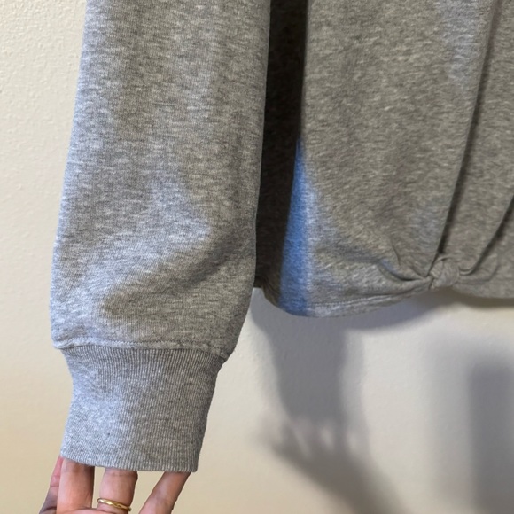 Disney Parks Walt Disney World 71 Retro Mickey Mouse Graphic Knot Hoodie Gray-1X - Picture 6 of 9